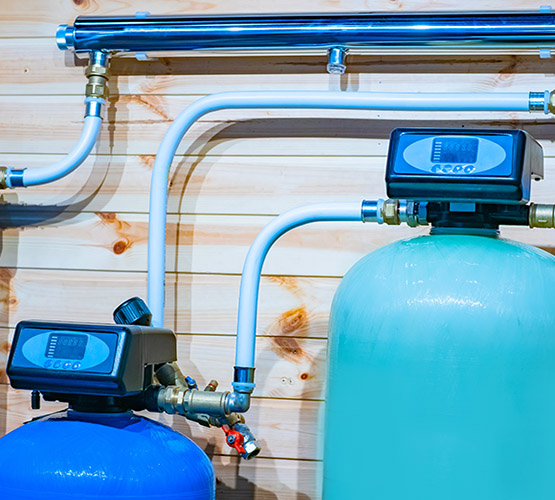 Rohrleitungen einer Wasseraufbereitungsanlage